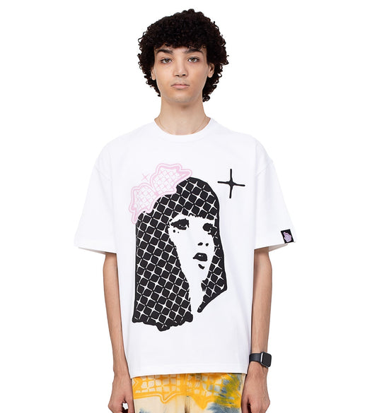 How to Style a Graphic T-Shirt: 7 Streetwear Outfits That Always Work