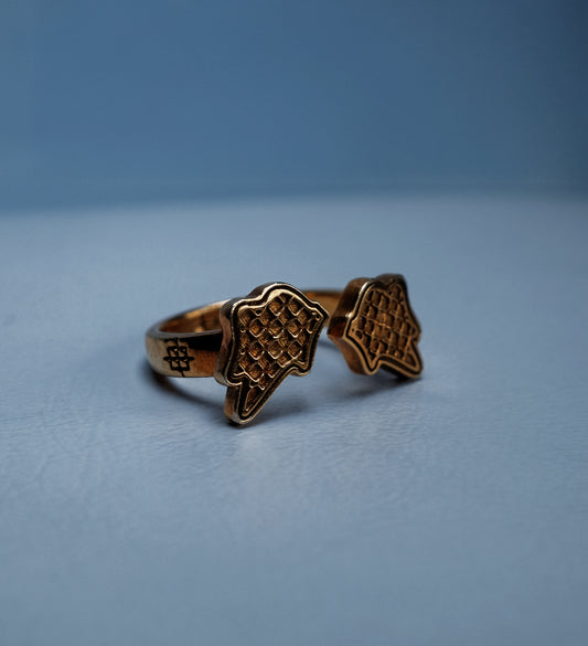 [ Blem x IV Gold Ring ]